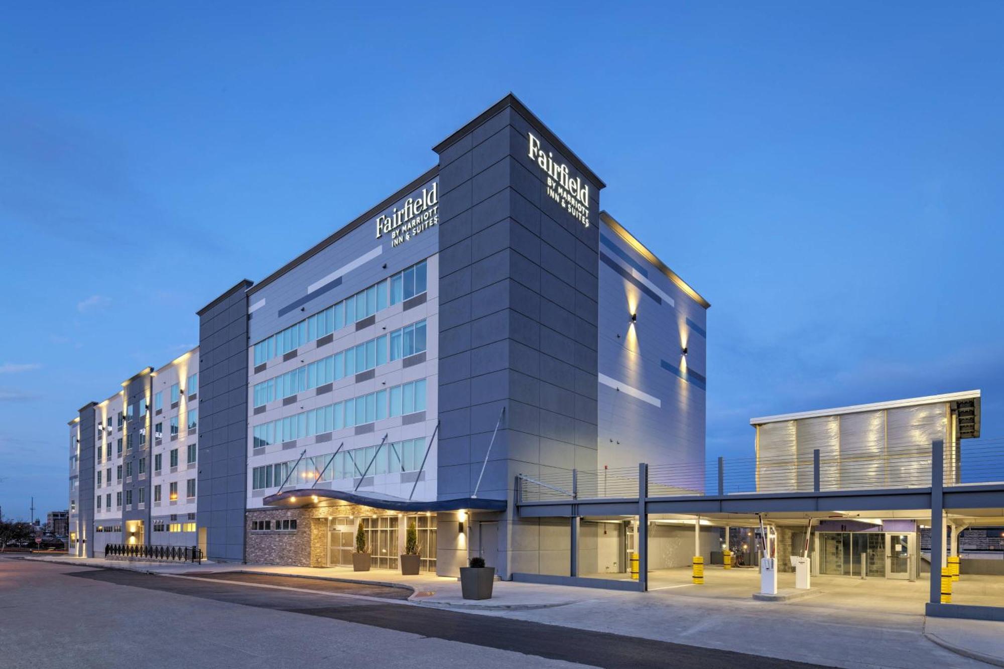 Fairfield Inn And Suites By Marriott St Louis Downtown Σαιντ Λούις Εξωτερικό φωτογραφία